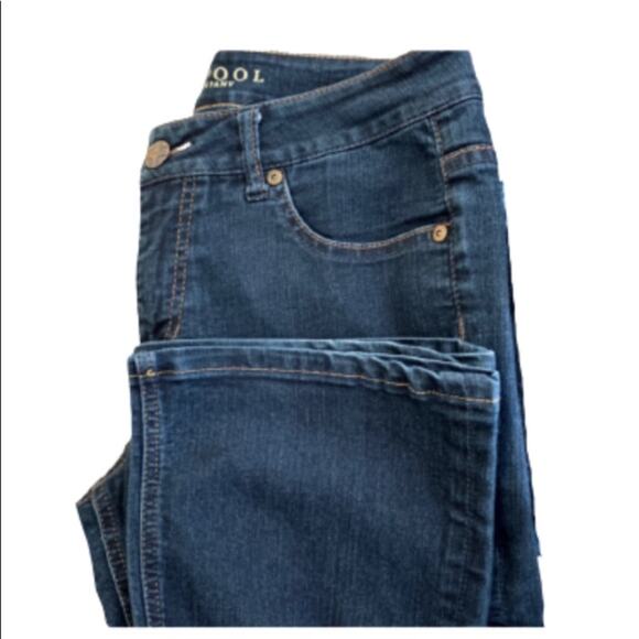 Liverpool Blue Wash Mid Rise Back Button Flap Pockets Straight Jeans Size 6 - Picture 8 of 10